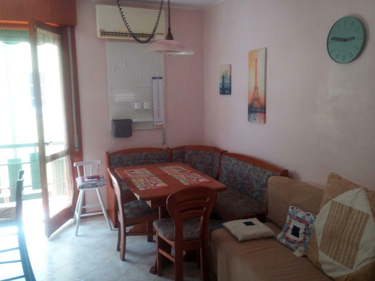 Appartamento Perco Riva Slataper Grado Extérieur photo